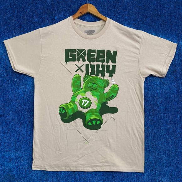 Green Day Other - Green Day 17 Green Camouflage Bear Rock Tee M/L
